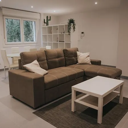 Casas Del Pedregal 1
